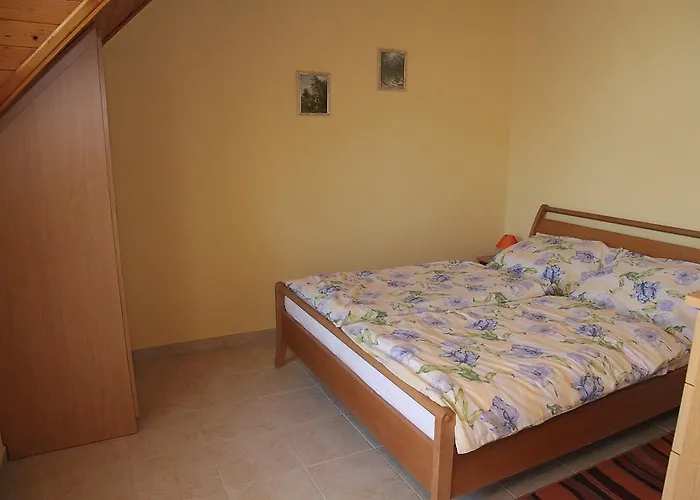 Andrea Apartmanhaz