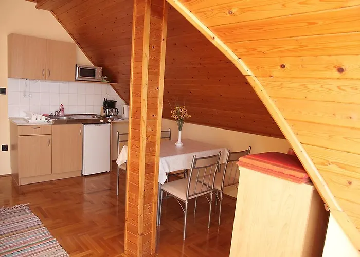 Apartment Andrea Apartmanhaz