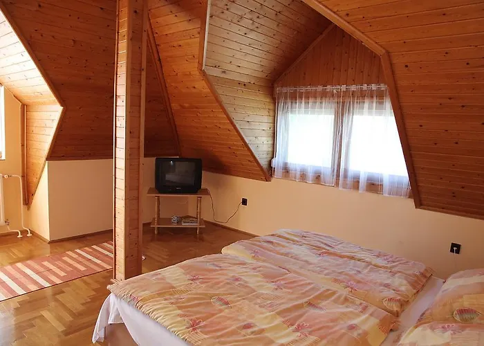 Andrea Apartmanhaz Apartment Balatongyorok
