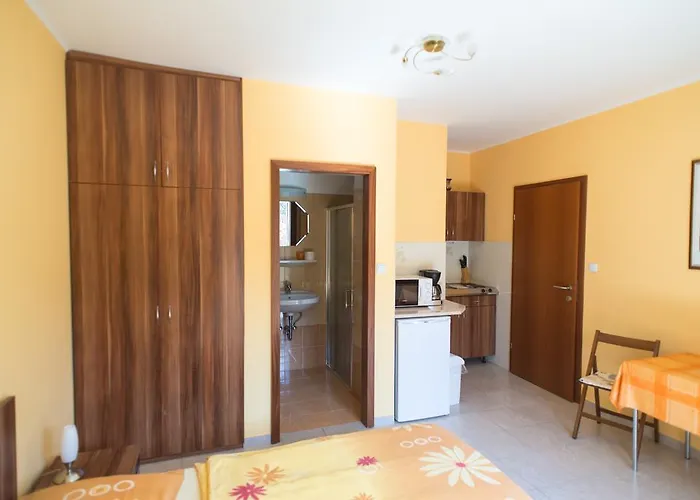 Andrea Apartmanhaz Apartment Balatongyorok