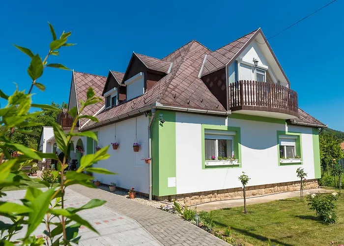 Andrea Apartmanhaz